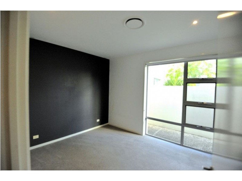 2809 Gracemere Circuit East, Hope Island QLD 4212