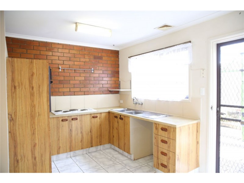 13 / 127 Barbaralla Drive, Springwood QLD 4127