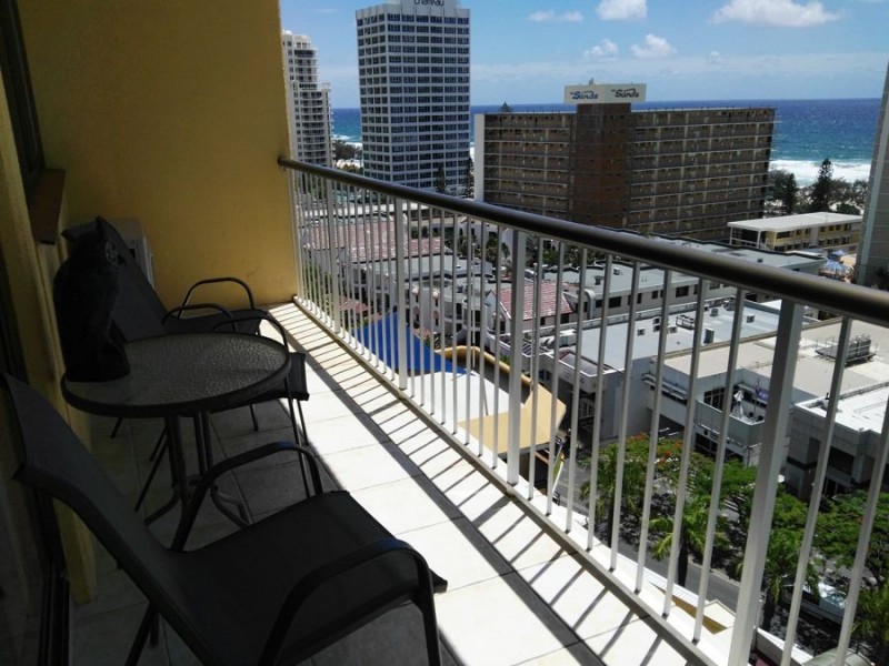 10/20 Orchid Ave, Surfers Paradise QLD 4217