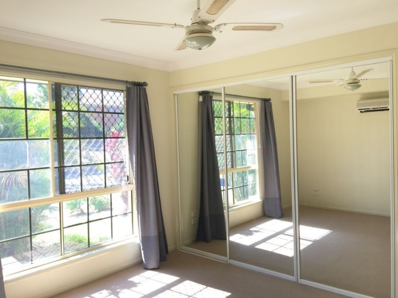 37 Landseer, Sunnybank Hills QLD 4109