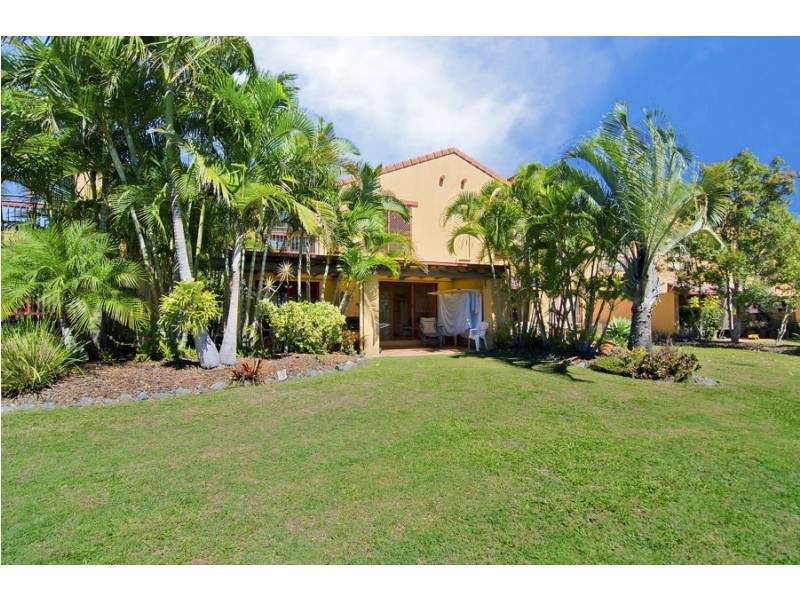 62/8 Woody Views Way, Robina QLD 4226