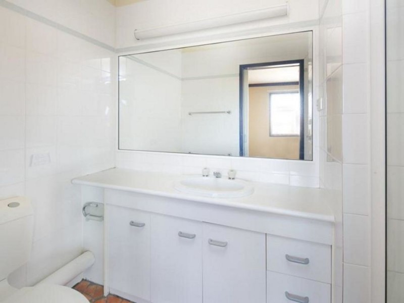 U37/164 Wellington street, Ormiston QLD 4160