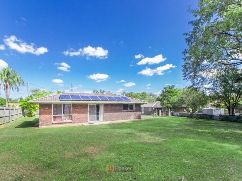 8 Marsala Ct, Kingston QLD 4114