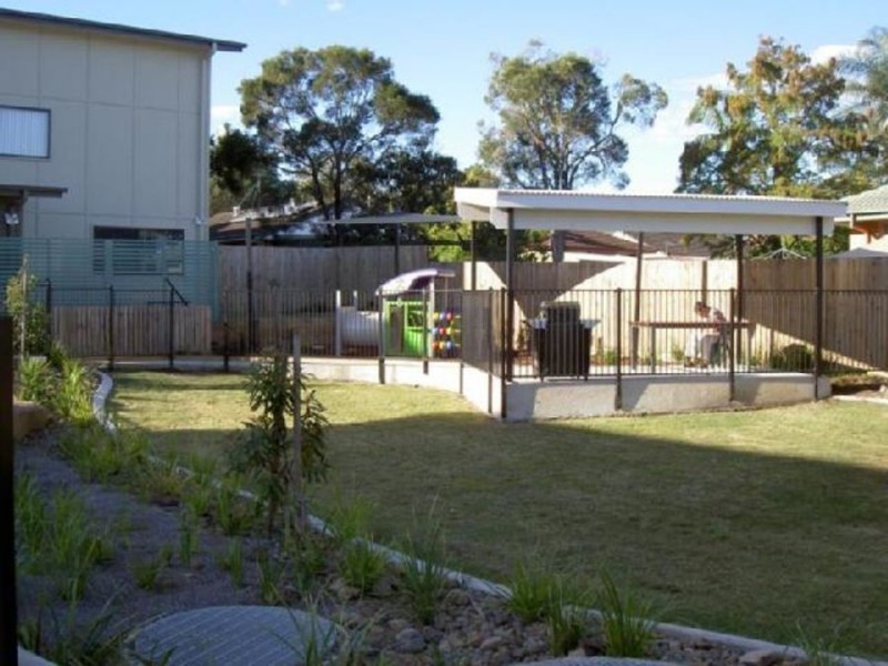 27/11 Portia Street Kingston, Kingston QLD 4114