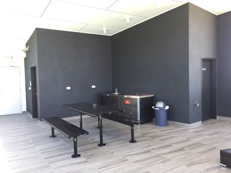 U209 8 Hunt Street, Hamilton QLD 4007