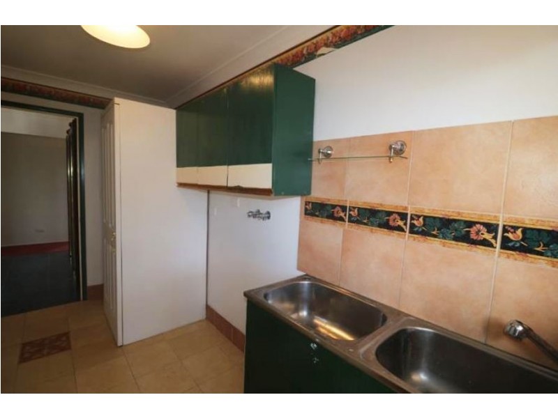 8 Jasmine Street, Alexandra Hills QLD 4161