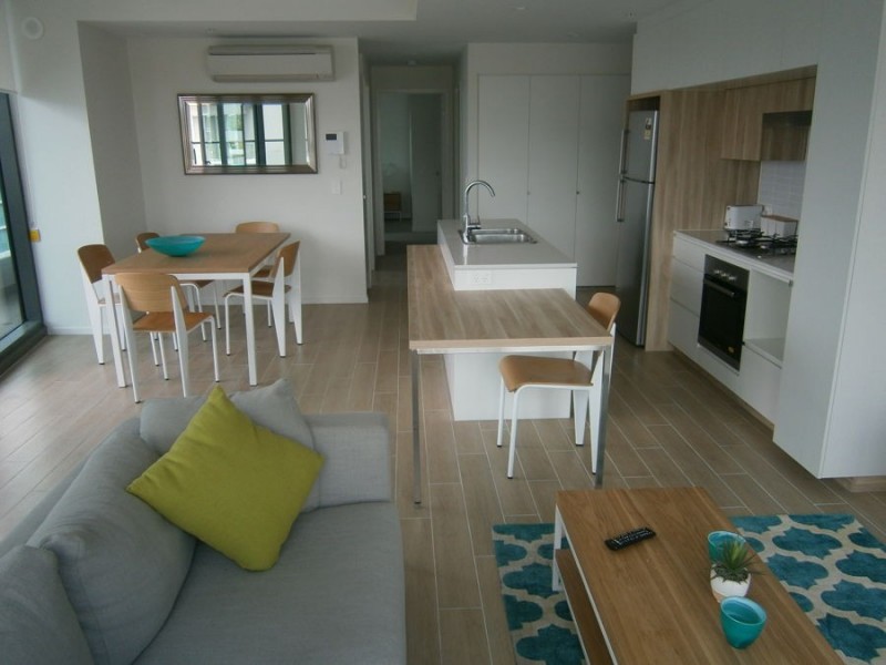 H-0900 Harbour Rd, Hamilton QLD 4007