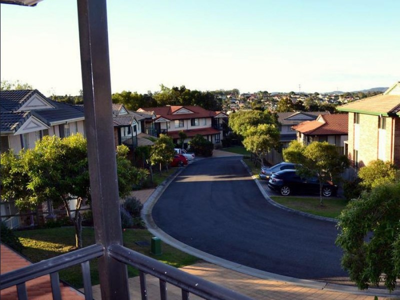 13 90 Oakleaf St, Eight Mile Plains QLD 4113