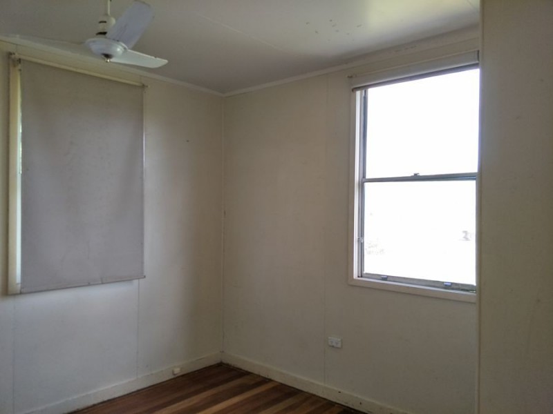 30 Waterford Tamborine Rd, Waterford QLD 4133