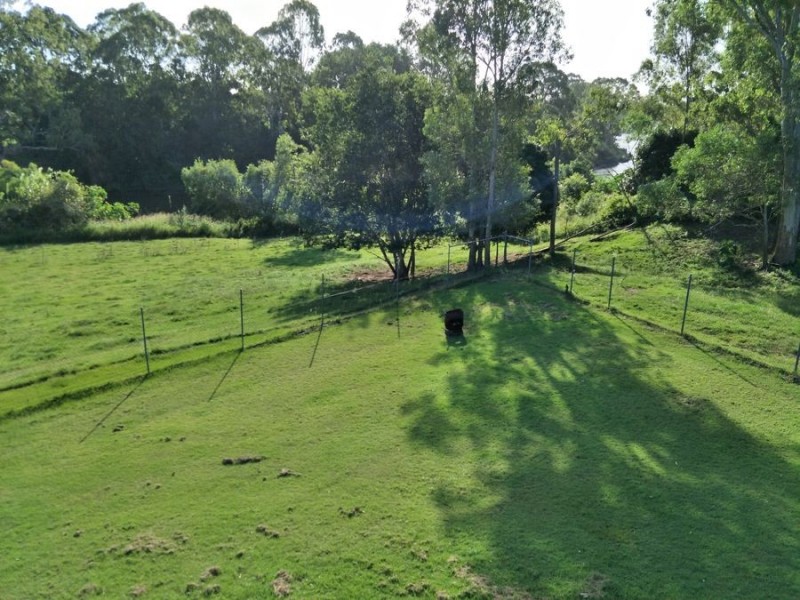 30 Waterford Tamborine Rd, Waterford QLD 4133