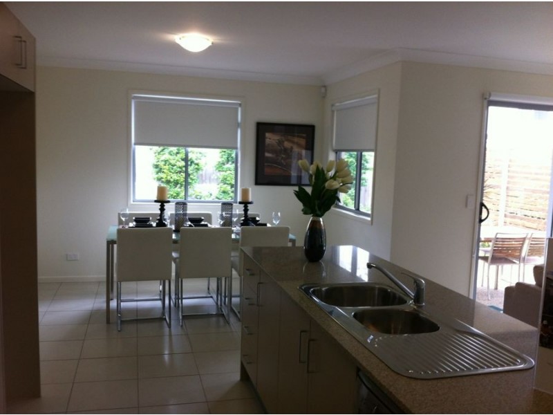 68/2 Diamantina Street, Calamvale QLD 4116