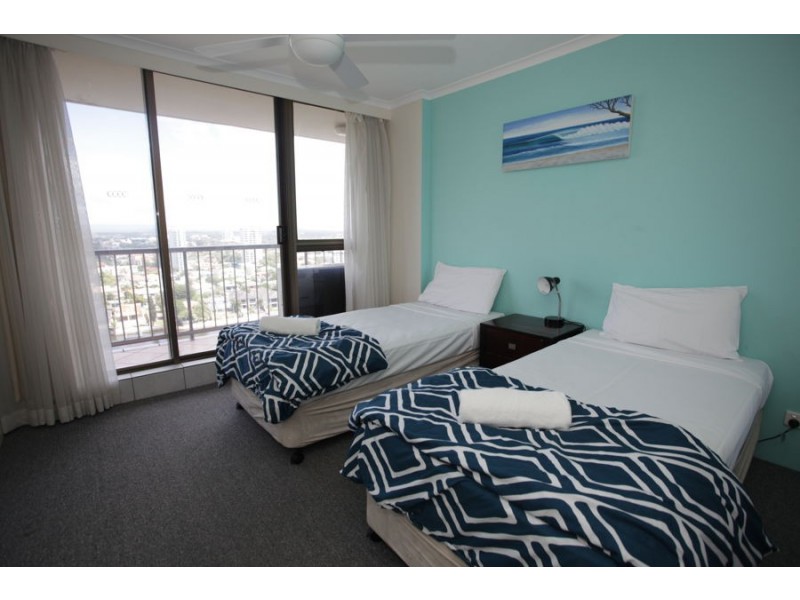 57 43 enderley avenue, Surfers Paradise QLD 4217