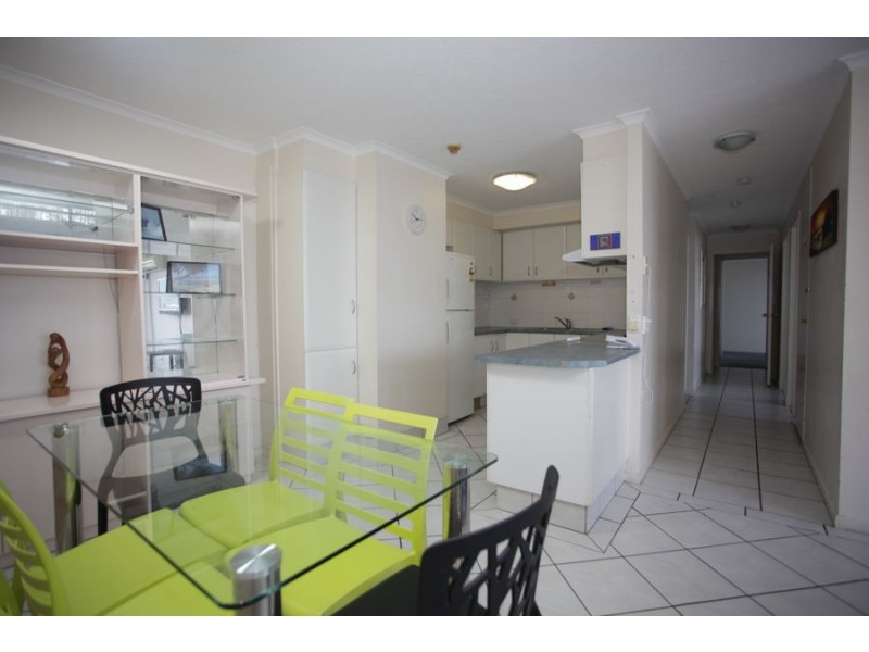 57 43 enderley avenue, Surfers Paradise QLD 4217