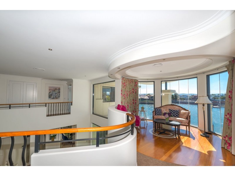 51 KING CHARLES DRIVE, Paradise Point QLD 4216