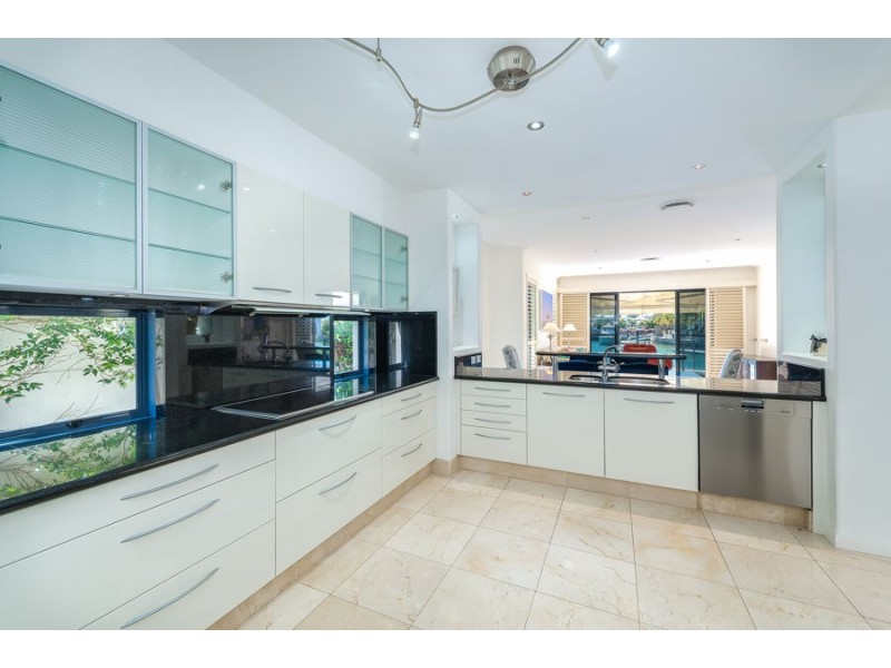 51 KING CHARLES DRIVE, Paradise Point QLD 4216