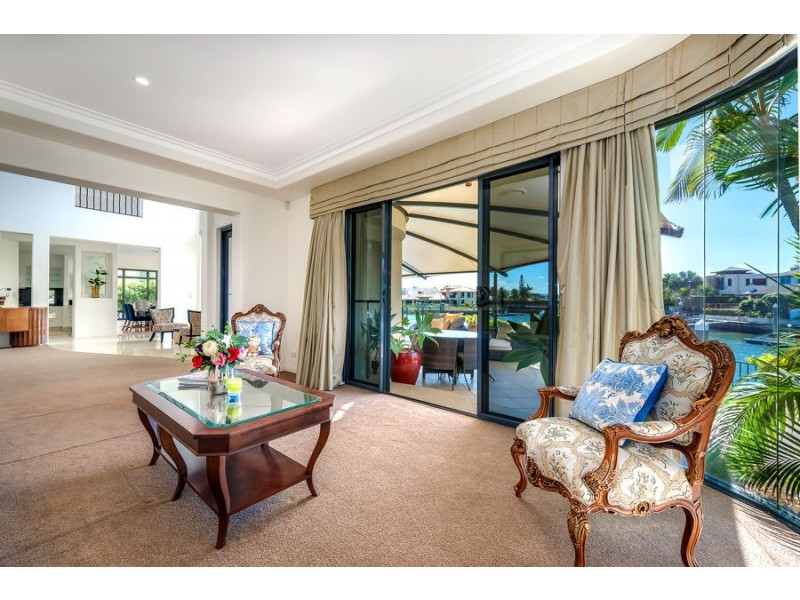51 KING CHARLES DRIVE, Paradise Point QLD 4216