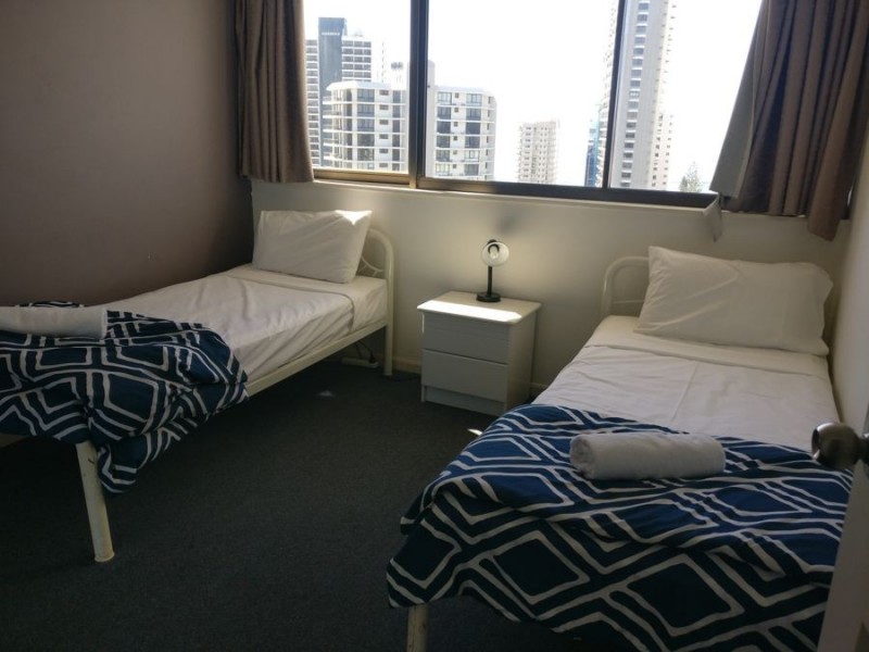 56 43 enderley avenue, Surfers Paradise QLD 4217