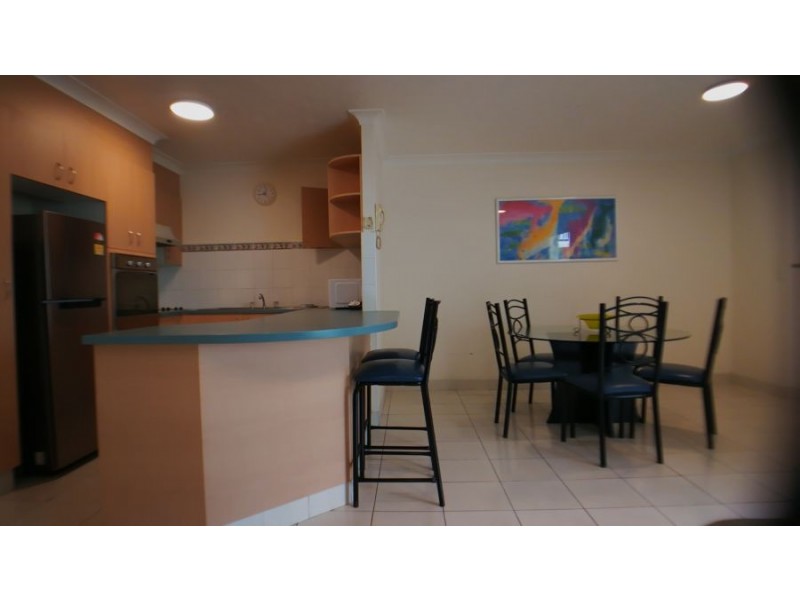 20 32-42 Beach Parade, Surfers Paradise QLD 4217