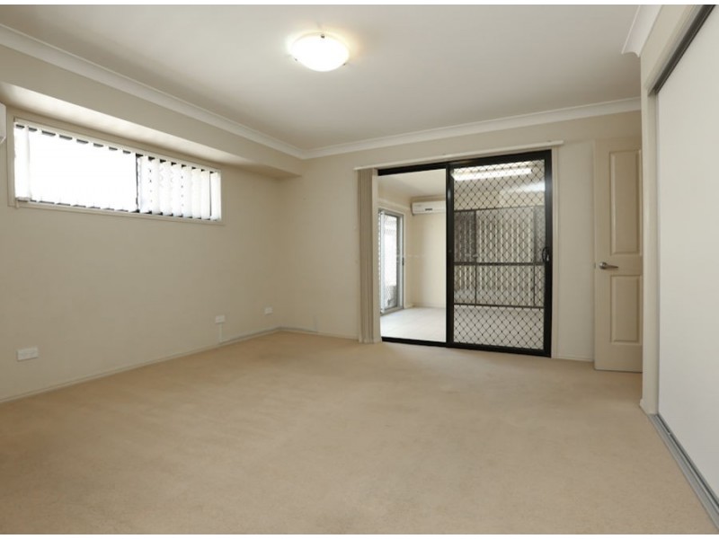 19 Gippsland Place, Calamvale QLD 4116