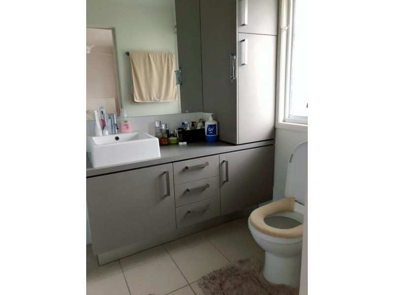 Unit 62 2 St Kevins Avenue, Benowa QLD 4217