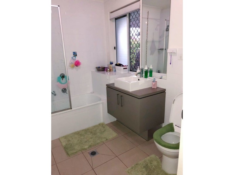 Unit 62 2 St Kevins Avenue, Benowa QLD 4217