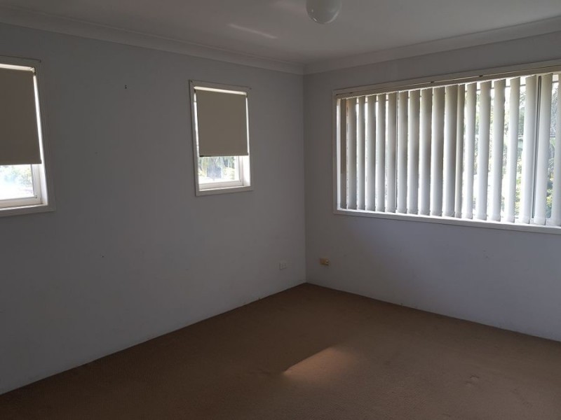 20 Huth Street, Labrador QLD 4215