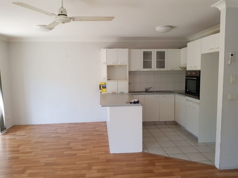 20 Huth Street, Labrador QLD 4215