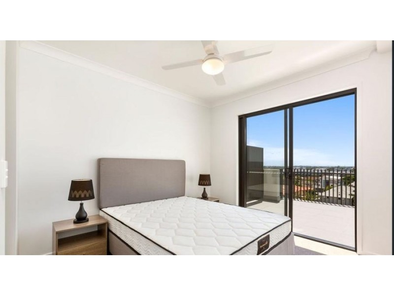 U302 / 22 Zenith Ave, Chermside QLD 4032