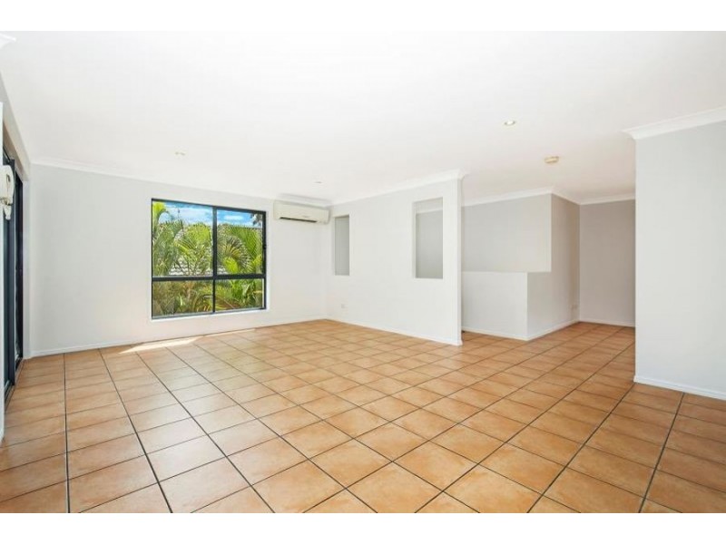 30 Alan Crescent, Eight Mile Plains QLD 4113