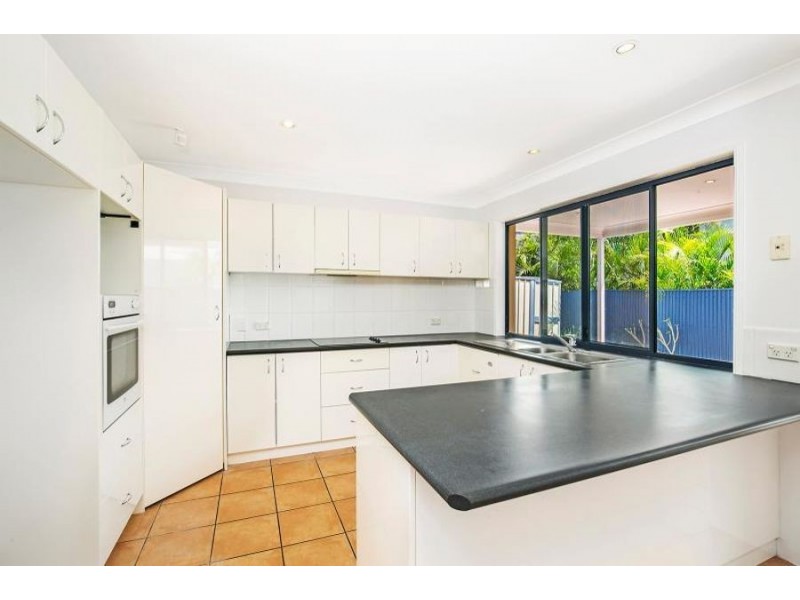 30 Alan Crescent, Eight Mile Plains QLD 4113