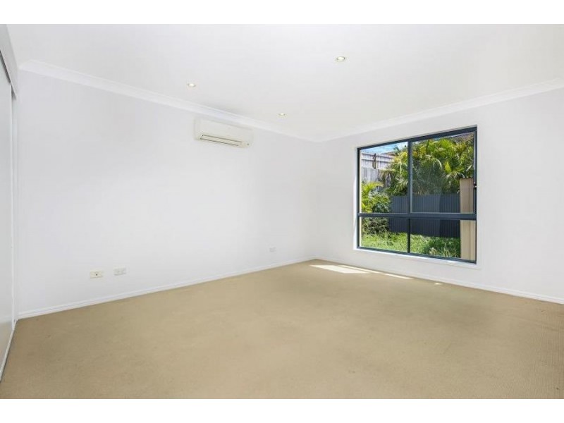 30 Alan Crescent, Eight Mile Plains QLD 4113