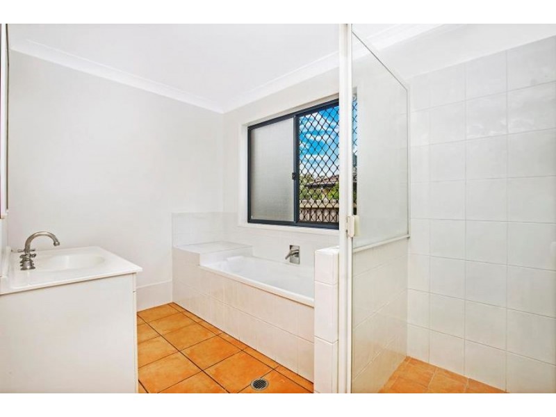 30 Alan Crescent, Eight Mile Plains QLD 4113