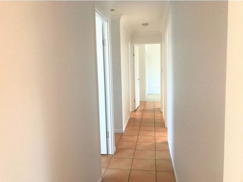 30 Alan Crescent, Eight Mile Plains QLD 4113