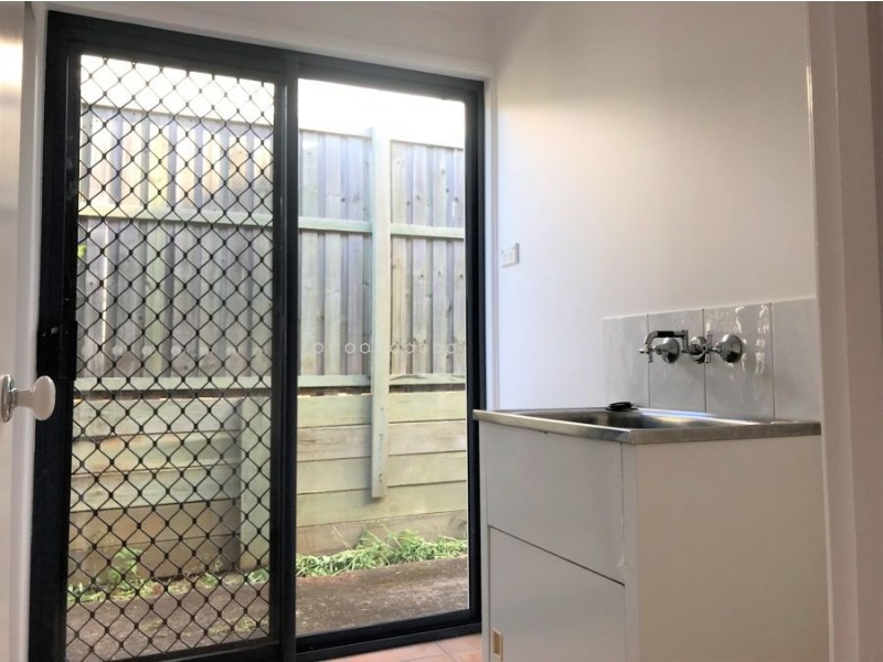 30 Alan Crescent, Eight Mile Plains QLD 4113