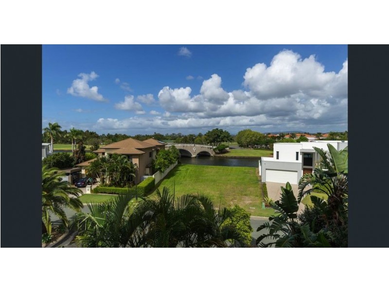 2 Activa Way, Hope Island QLD 4212