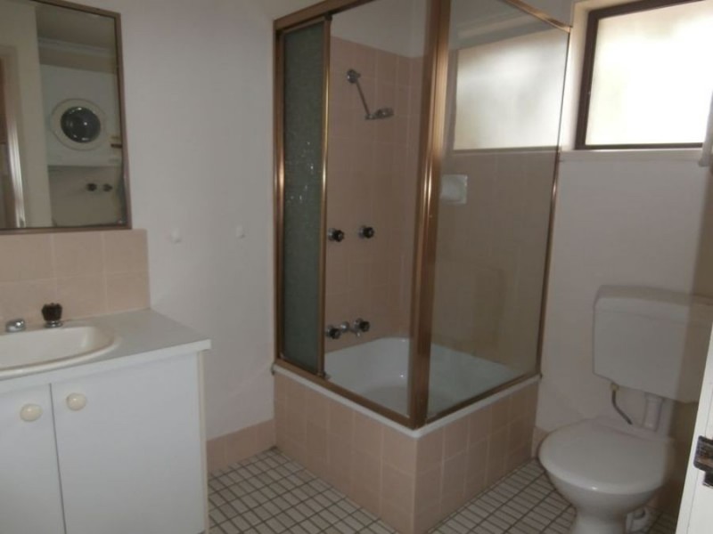 17/283 Kingston Rd, Logan Central QLD 4114