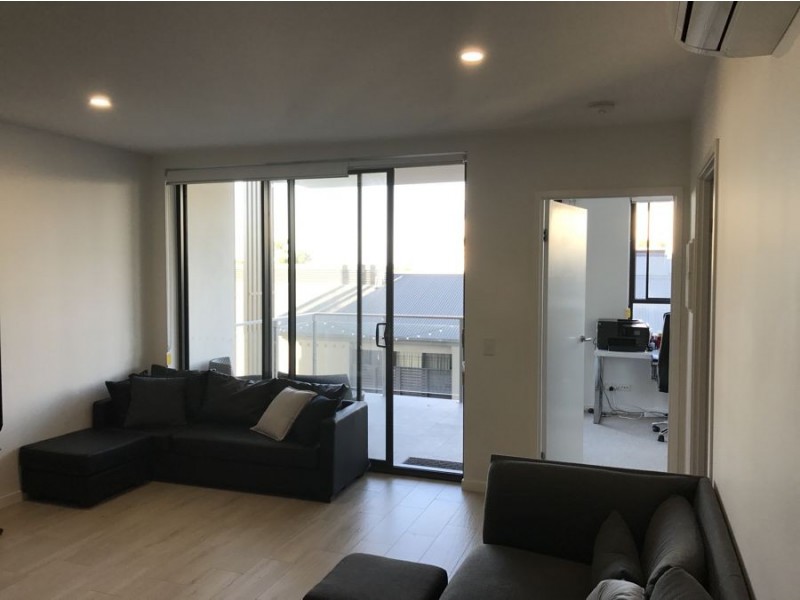 203/10 Norton Street, Upper Mount Gravatt QLD 4122