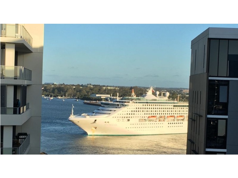 H-404 Harbour Rd, Hamilton QLD 4007