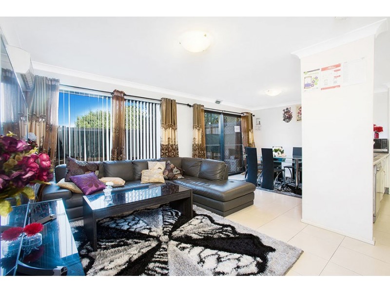 43/11 Portia St, Kingston QLD 4114