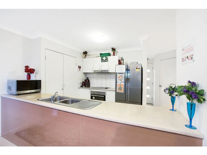 43/11 Portia St, Kingston QLD 4114