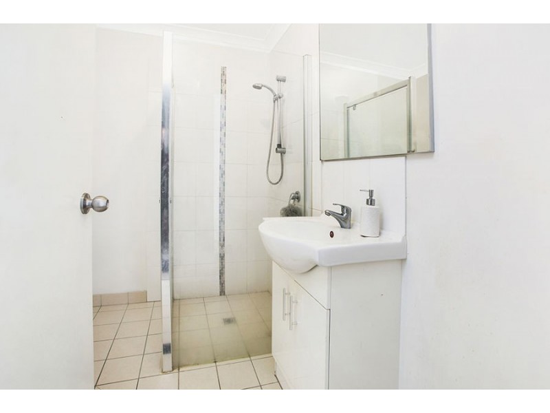 43/11 Portia St, Kingston QLD 4114