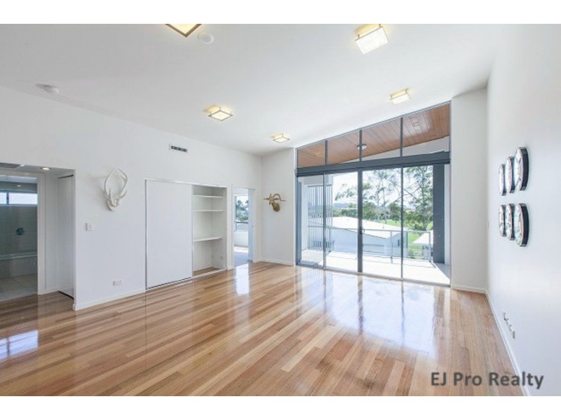 32/125 Bulimba Street, Bulimba QLD 4171