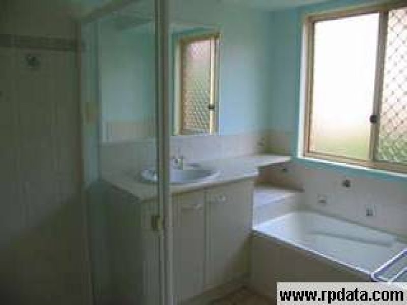 3 Cooroy Street, Forest Lake QLD 4078