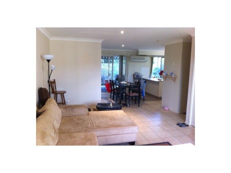 11 Pyranees, Calamvale QLD 4116