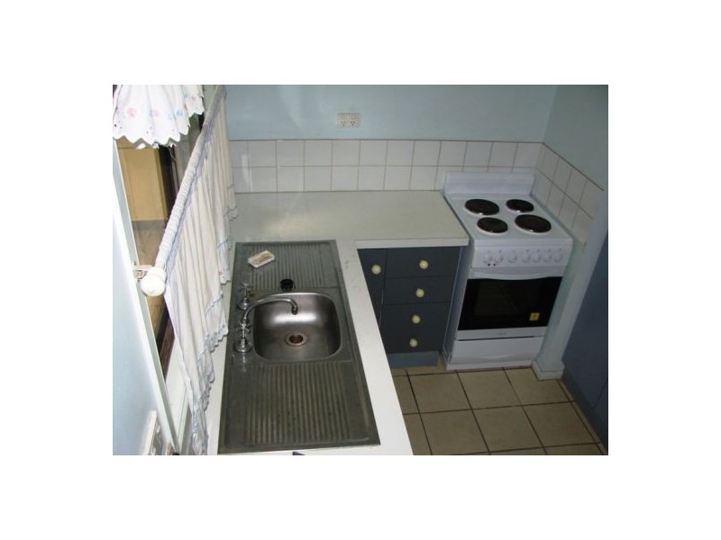 102 Lyndale St, Daisy Hill QLD 4127