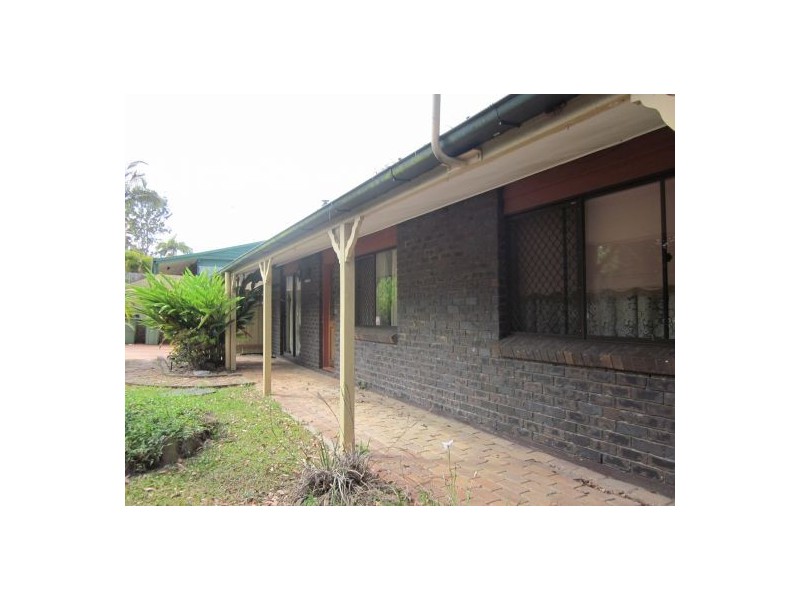 102 Lyndale St, Daisy Hill QLD 4127