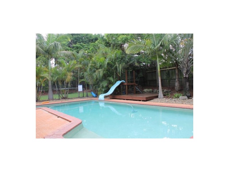 #15 Narrun Place, Eight Mile Plains QLD 4113