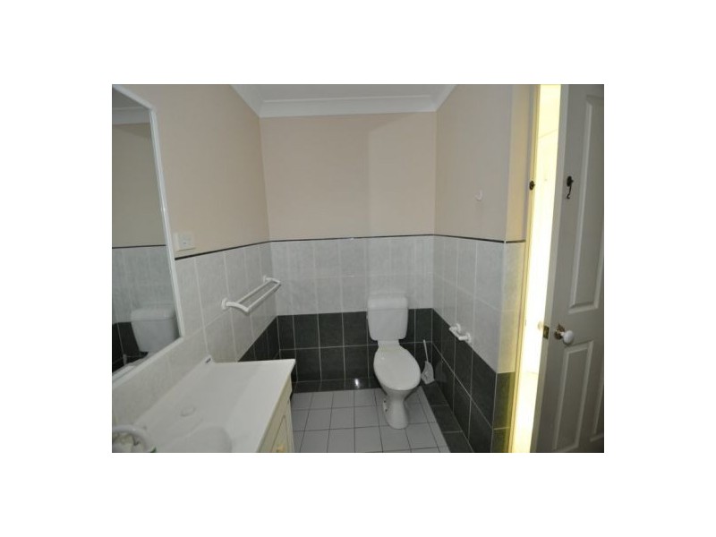 580 Seventeen Mile Rocks Rd, Sinnamon Park QLD 4073
