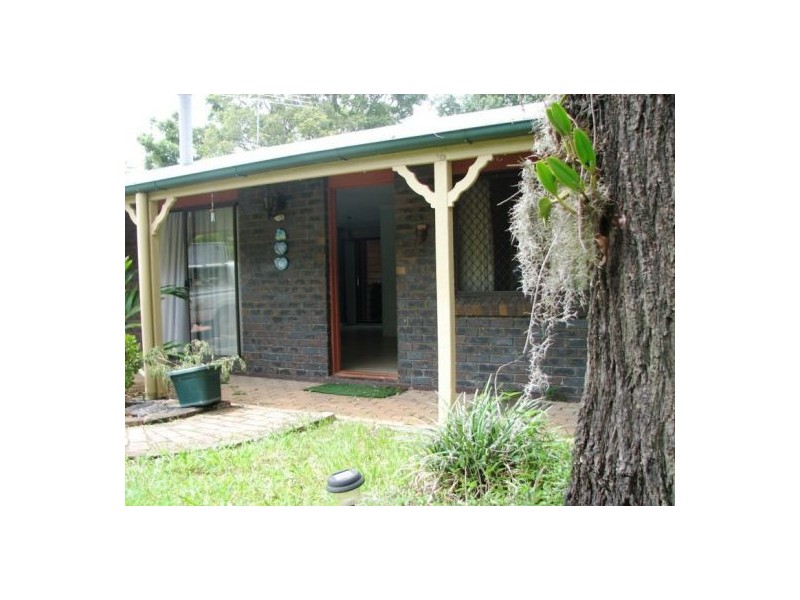 102 Lyndale St, Daisy Hill QLD 4127