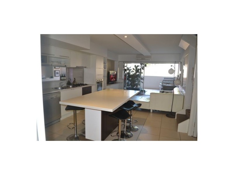 53 Commercial Rd, Teneriffe QLD 4005